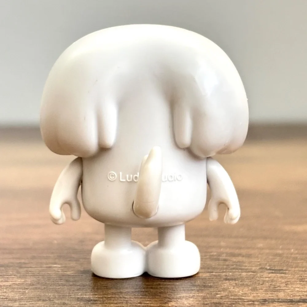 Bluey Bingo Friend LILA Maltese Dog Replacement Toy Figure White Cake Topper NEW